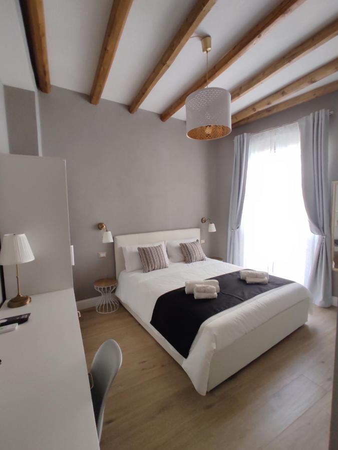 Manno Rooms Affittacamere Кальяри Экстерьер фото