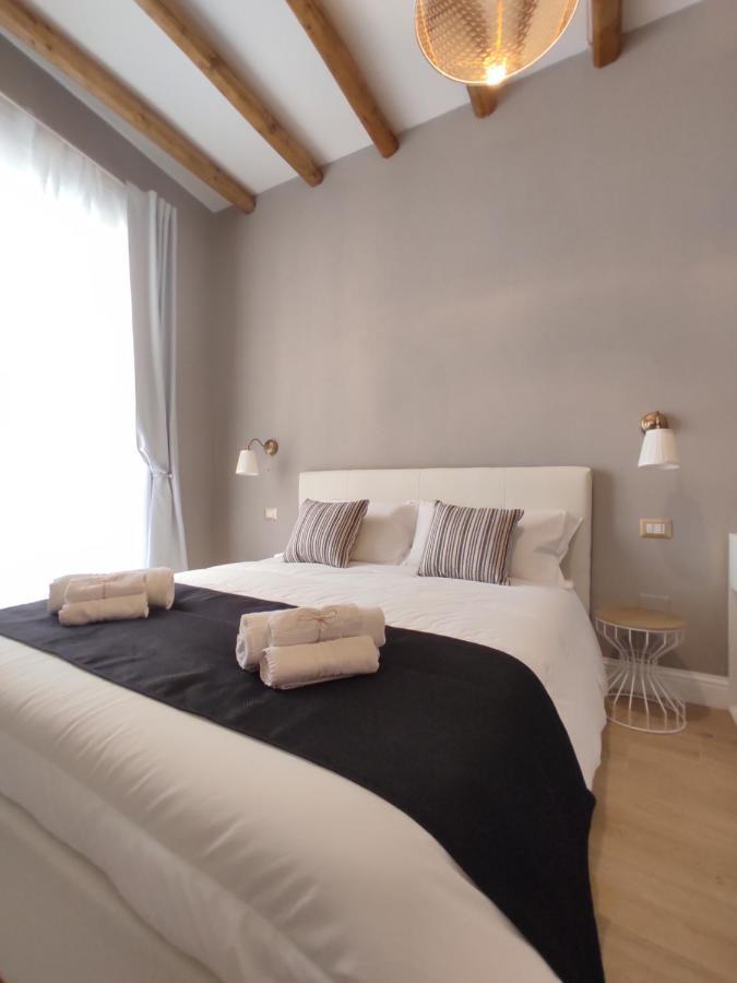 Manno Rooms Affittacamere Кальяри Экстерьер фото