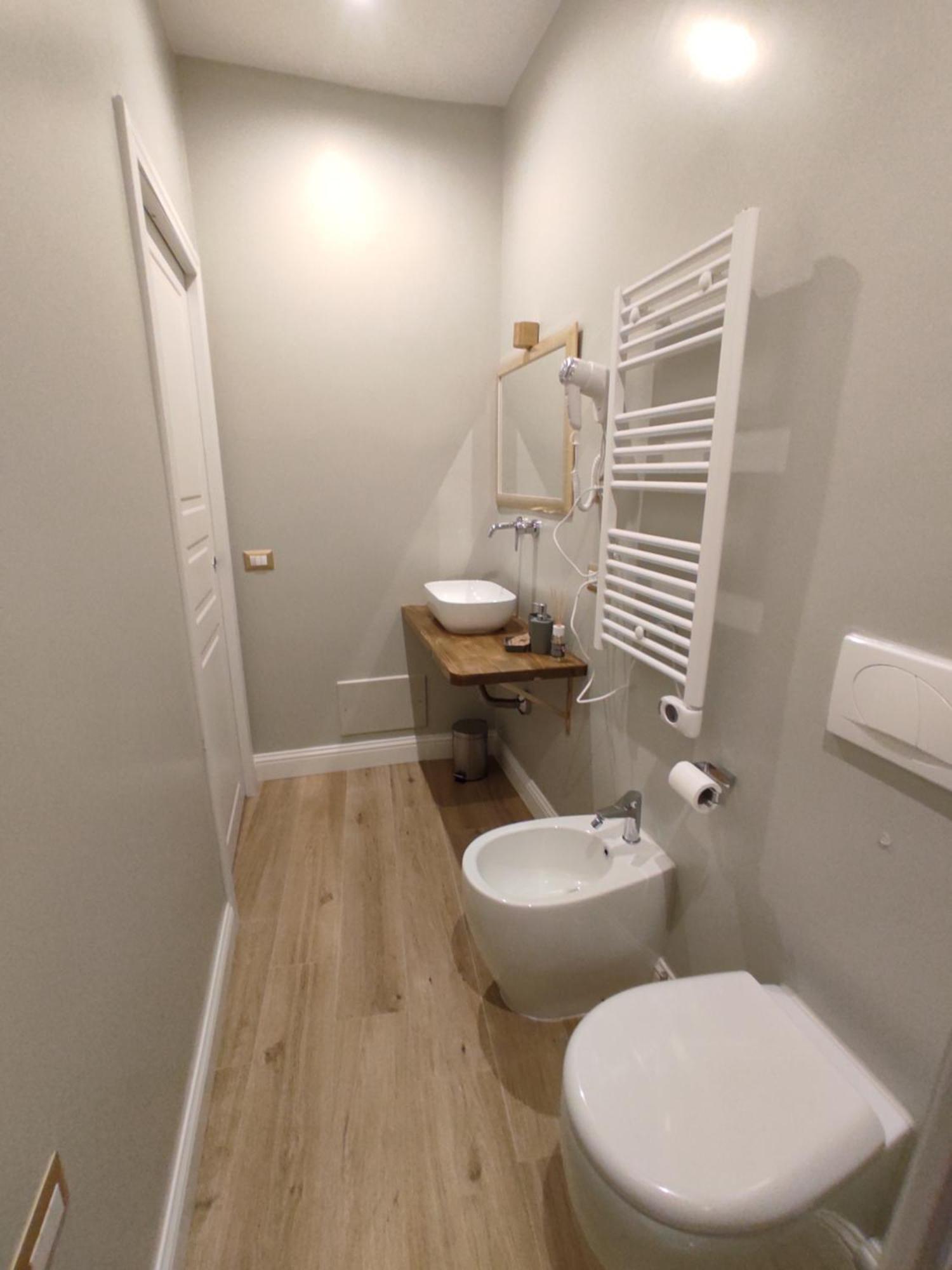 Manno Rooms Affittacamere Кальяри Номер фото